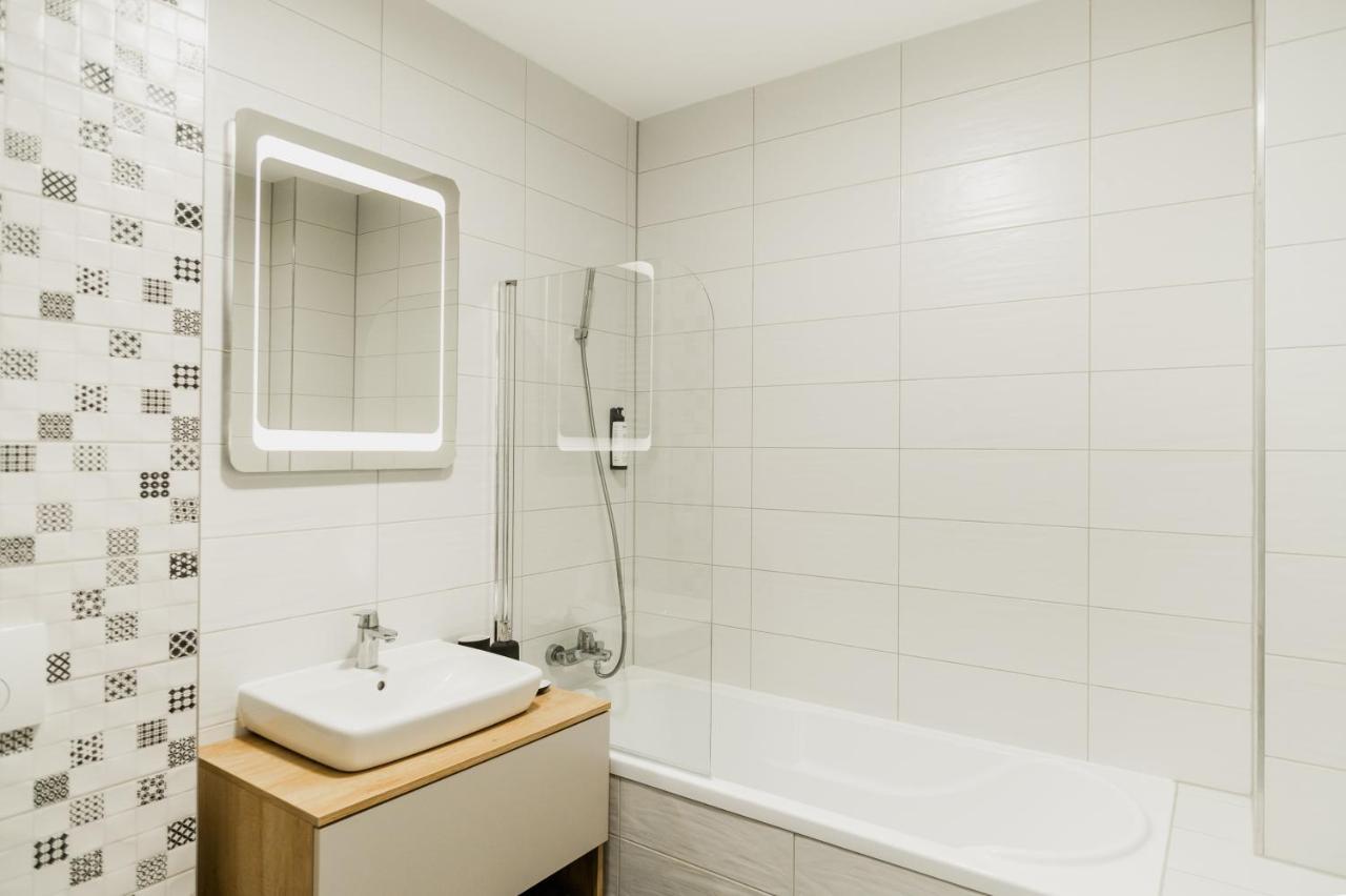 Skylark - Singapore Penthouse With Jacuzzi & Panoramic View Brasov Ngoại thất bức ảnh